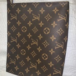 Makeup/ Toiletry Bag